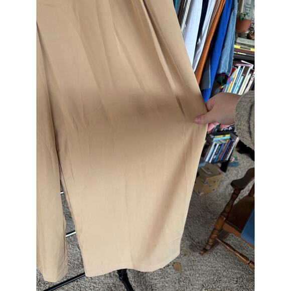 NWT Tronjori Wide Leg Tan Dress Pants Beige Sand Long Slacks Workwear Size Small - Picture 4 of 6